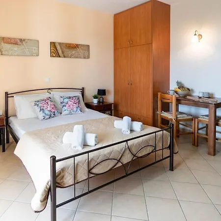 Apartment Comfy At Klelia