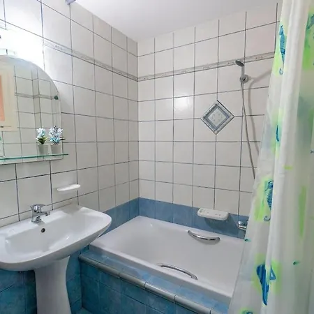 Comfy At Klelia Apartment *